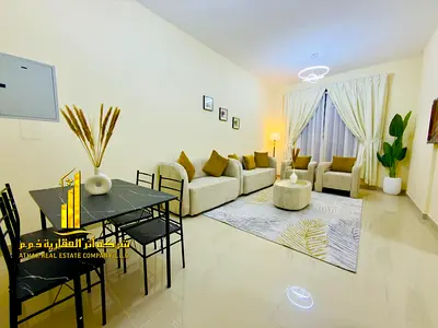شقة فاخره ثاني ساكن.غرفتين وصالة مع بلكونه مفتوحه.عجمان النعيميه .مفروشه بالكامل للإيجار الشهري. الايجار يشمل الفواتير والإنترنت وموقف