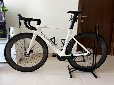 Winspace T1500 Road Bike with Hyper Carbon Wheels, Tubules. Medium Size - 168-178 (I’m 178cm)