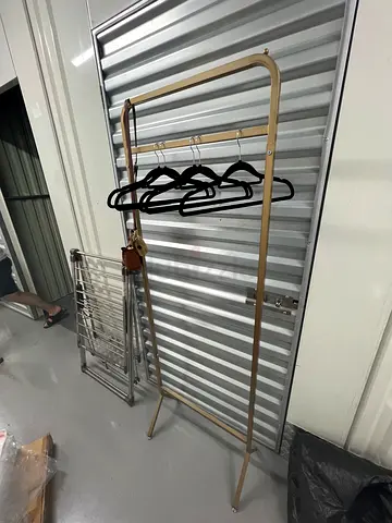 Hanging rack