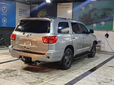 صورة 7 لـ 2017 Toyota SEQUOIA
