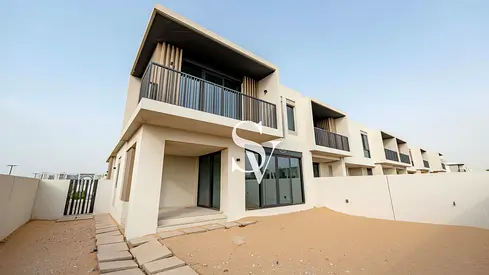 Best Location | Full Privacy | 4+Maid Type B2