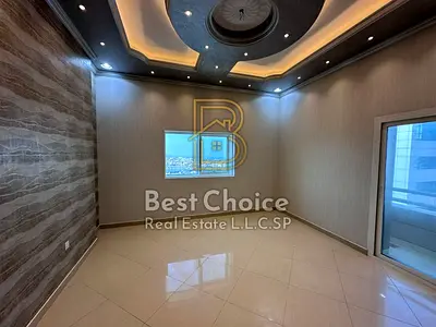 شقة دوبلكس فاخرة بإطلالة على البحيرة | تكييف وموقف سيارات مجاني | شرفات تحيط بالوحدة