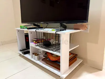 White TV Stand / Entertainment Unit with Shelves - Good Condition