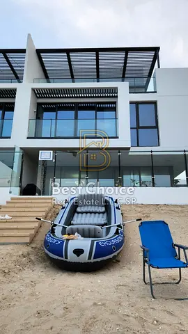 LUXURY 5-BEDROOM VILLA IN AJMAL MAKAN | SUN ISLAND | DIRECT BEACHFRONT VIEWS | FREEHOLD FOR ALL NATIONALITIES | READY TO MOVE IN | RARE OPPORTUNITY