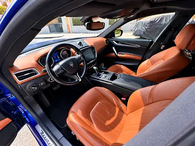 2019 Maserati GHIBLI photo 8