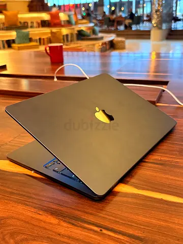 MACBOOK AIR M4 16 GB / 256GB