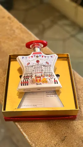 Vaulted / Rare Bond No. 9 Queen Elizabeth II London Celebration (100ml) - Full & Boxed- negotiable.