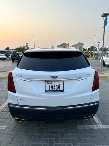 صورة 8 لـ 2022 Cadillac XT5