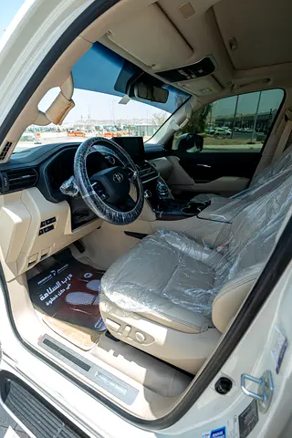 صورة 12 لـ 2025 Toyota LAND CRUISER