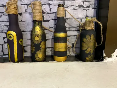 Hand-painted Decorative Bottle Vases - Set of 4 (Black & Gold)