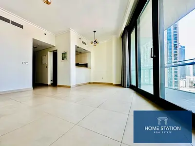 شقة بغرفة نوم واحدة | برج فيستا 1 | إطلالات على المدينة والبحر | تصميم غير مفروش