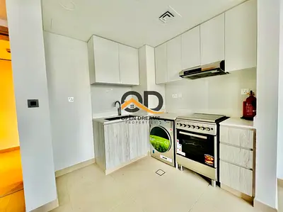 LUXURY 1BHK FALAT RANT 55K 2 WASHROOM WITH BULCONEY VIP VIEW PARIM LOCATION AREA
