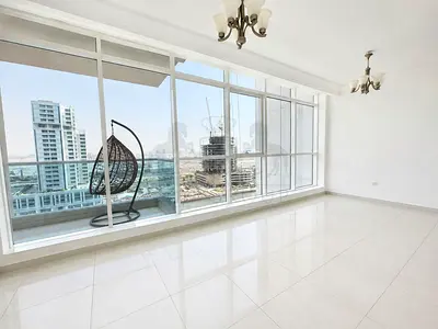 Elegant Apartment | Balcony | Stunning Canal Views