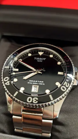 Tissot Seastar 1000 Professional 30bar Stainless Steel Men's Watch.