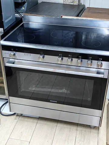 Siemens brand electric ceramic cooker 90cm model Siemens iQ700