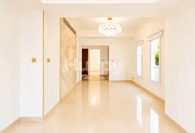 Fully Upgraded | End Unit | Kitchen Appliances