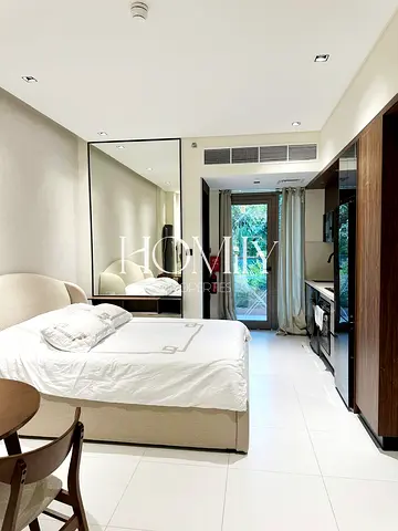 CINEMA ROOM | PADEL COURT | JOGGING TRACK