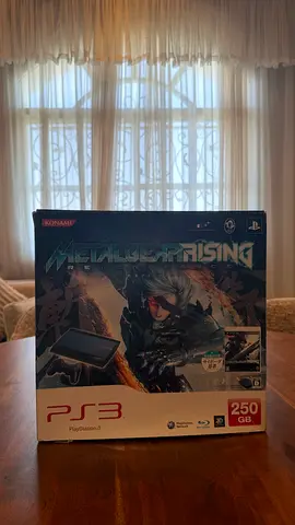 PlayStation 3 Metal Gear Rising Revengeance Zandatsu Package