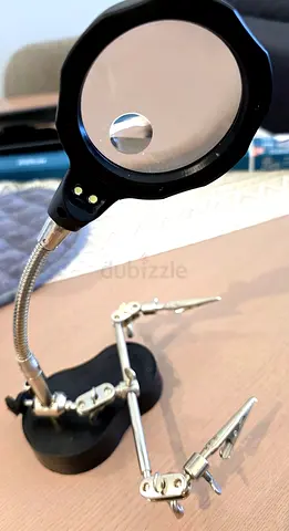 Helping hands soldering stand with LED magnifier