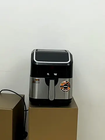 Dining table rectangle , Round medium table 3 storage shelves Air fryer