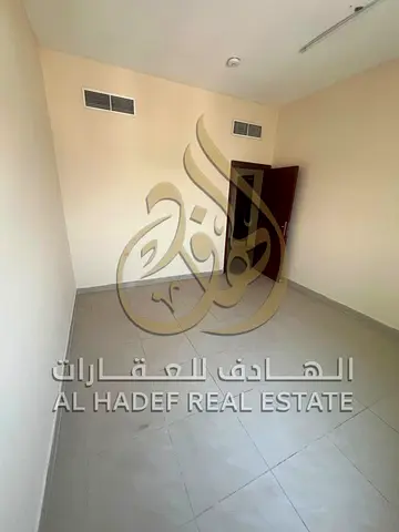 غرفتين وصالة للإيجار السنوي في الناصرية – بالقرب من زليخة