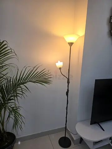 Black adjustable floor lamp with two lights - good condition