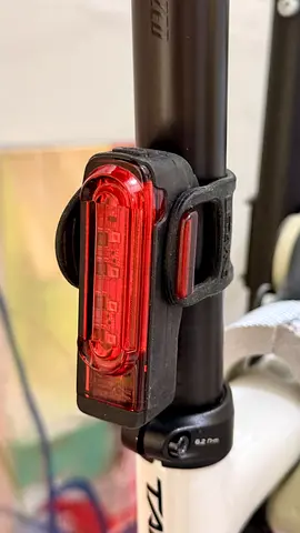 Lezyne strip pro 300