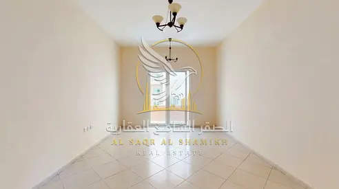 شقة غرفه وصالة للإيجار في البوطينه مع بلكون مساحات واسعه اطلاله مفتوحه صيانه مجانيه قريبه علي جميع الخدمات سهل الوصول الي مخرج دبي