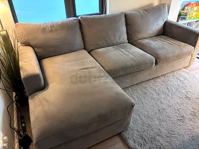 3-seater Crate & Barrel L-shaped grey fabric sofa with chaise - good condition