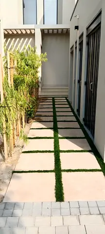 Outdoor & garden stepping stones and  pathway