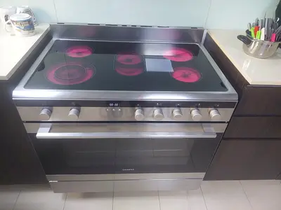 Siemens New Model 5Cermaic Hubs Electric Cooker 90x60cm