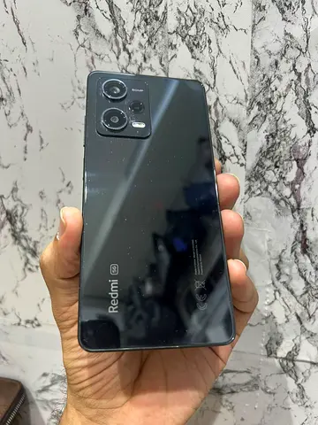 Note 12 pro 5g 8/256 gb original everything only little scratch in back side