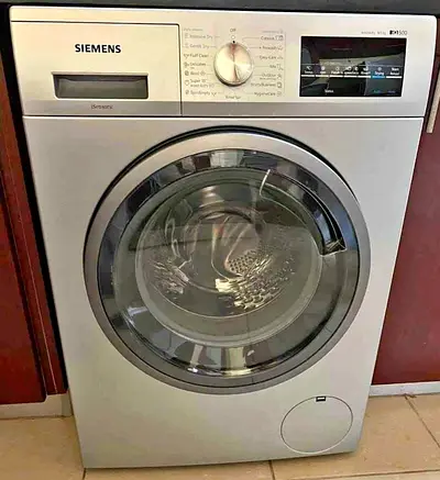 Siemens New Model iQ500 Wahsing dryer 8/5kg
