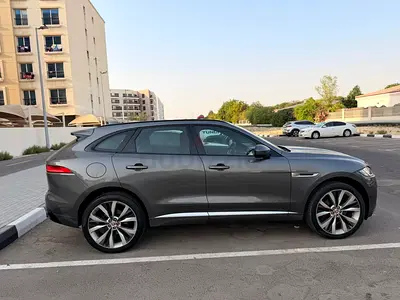 Stunning 2017 Jaguar F-Pace S 3.0 engine GCC Specs