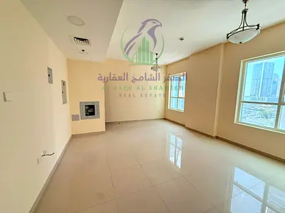 غرفتين وصاله الممزر مع باركينج مجاني بلكونه خزائن بالحائط اطلاله مفتوحه موقع مميز بالقرب من قصر الاواني علي مخرج دبي