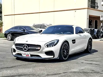 صورة 3 لـ 2015 Mercedes-BENZ AMG