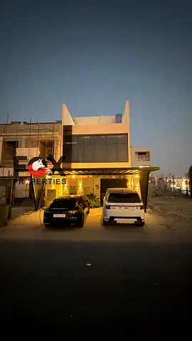 Villa for Sale in Al Zahya, Ajman. Plot area 3,014 sq ft, asking price AED 1,650,000, slightly negotiable. Directly from the owner, no agents.
