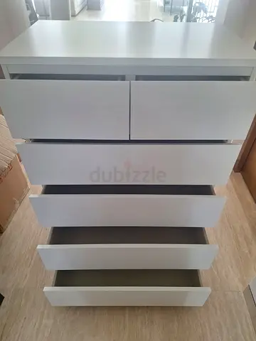 White 5-Drawer Chest of Drawers - Good Condition