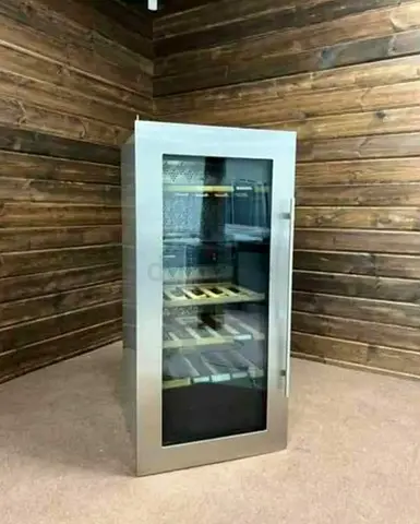 Liebherr built-in Stainless Steel Beverage and Wine Chiller Cabinet