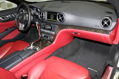 صورة 16 لـ 2013 Mercedes-BENZ SL
