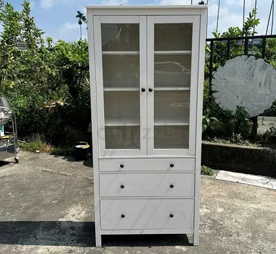 White Wooden Cabinet with Glass Doors and 3 Drawers