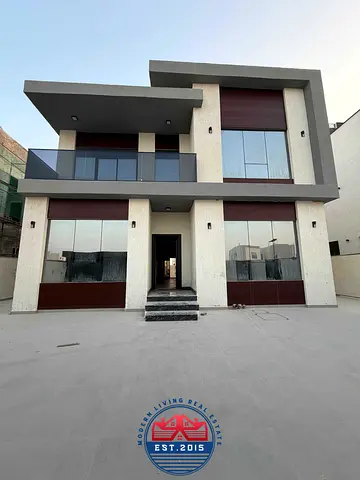 Modern Style 5 Master Bedrooms Hall Open Majlis Maidroom laundry room Villa with Cabinets At Very P