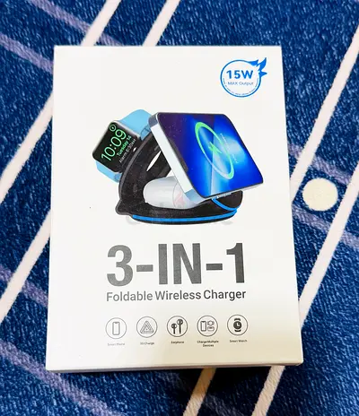 3-in-1 Foldable wireless charger