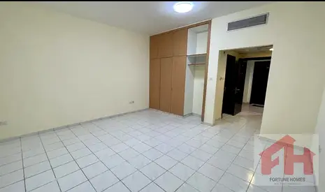Italy Cluster Studio for Sale | Rented Studio | AED 36K Income | Tenanted Till 2027 | 484 Sq. Ft