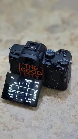 Sony a7iii urgent sell! Camera body,battery and charger