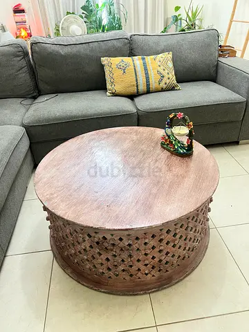 Centre table for sale AED 150