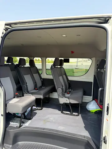 صورة 11 لـ 2022 Toyota HIACE