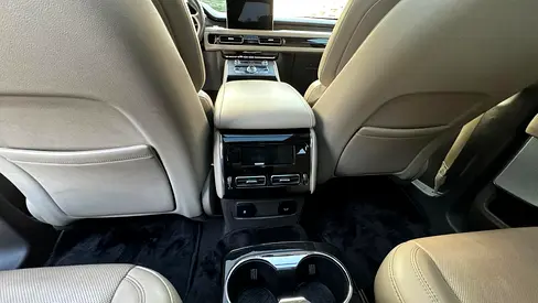 2021 Lincoln AVIATOR — миниатюра 11