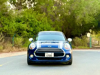 2016 MINI Cooper - Iconic Style and Performance