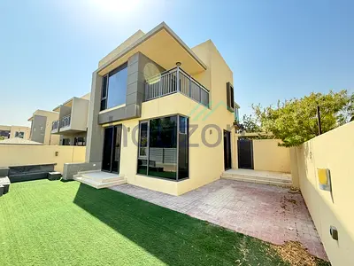 Chiller Free 4BR + Maids | Vacant | Close to Pool